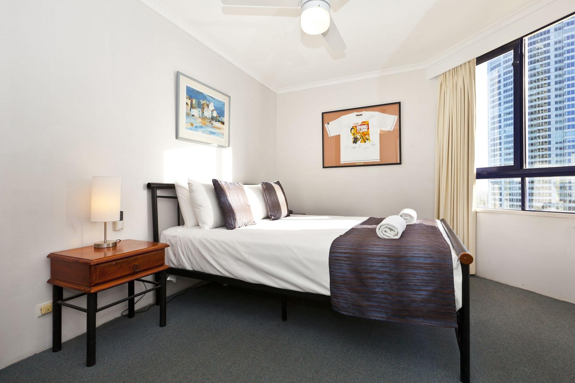 Surf Regency Aparthotel Gold Coast Bagian luar foto