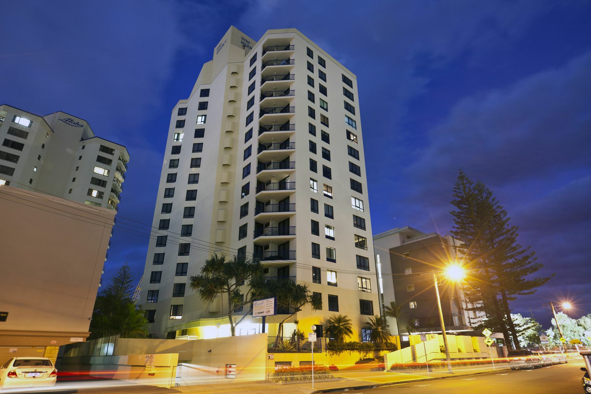 Surf Regency Aparthotel Gold Coast Bagian luar foto
