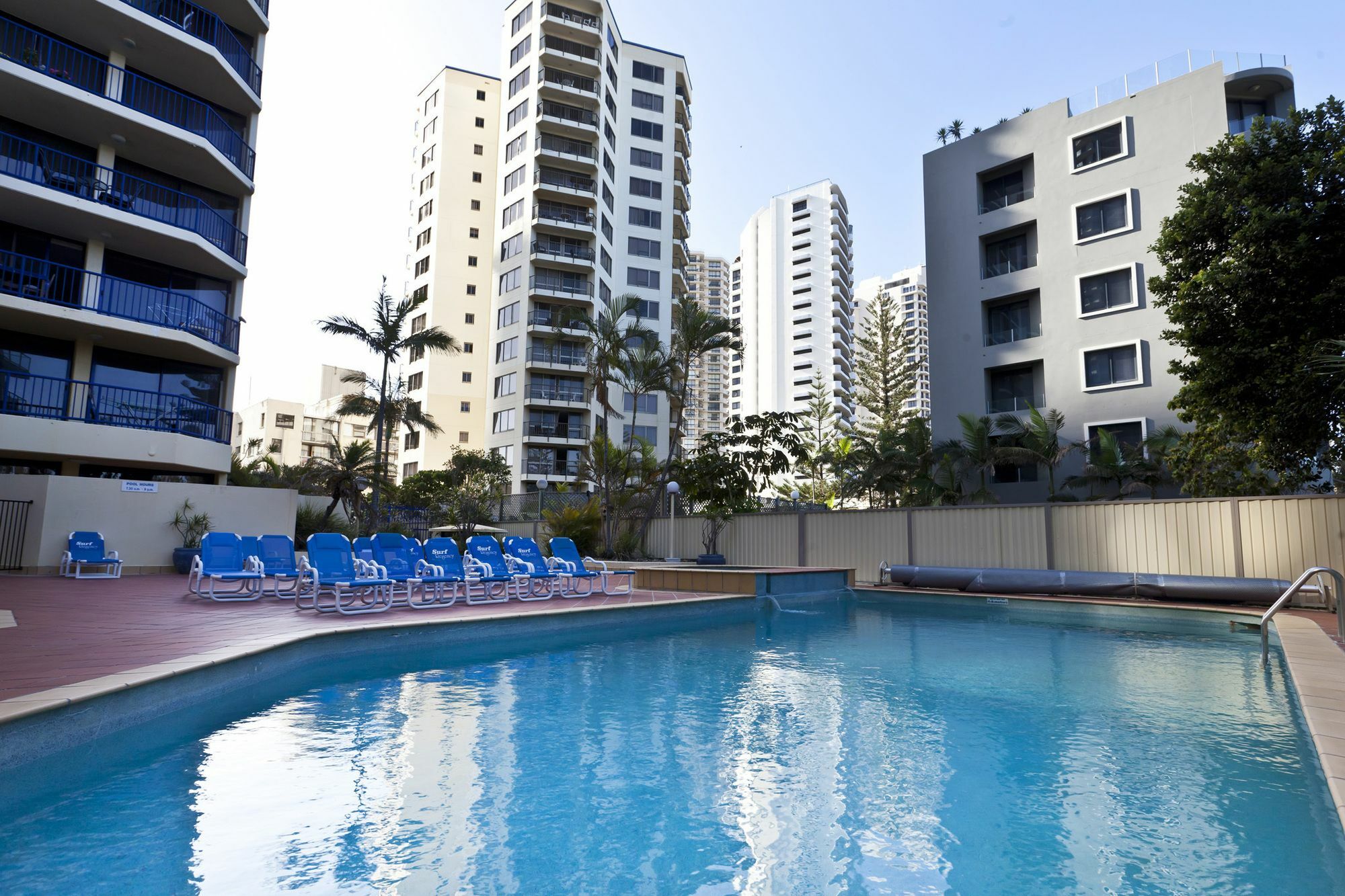 Surf Regency Aparthotel Gold Coast Bagian luar foto
